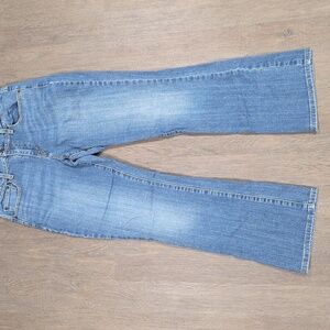 Levi 515 Women's Size 8M Bootcut Medium Wash Stretch